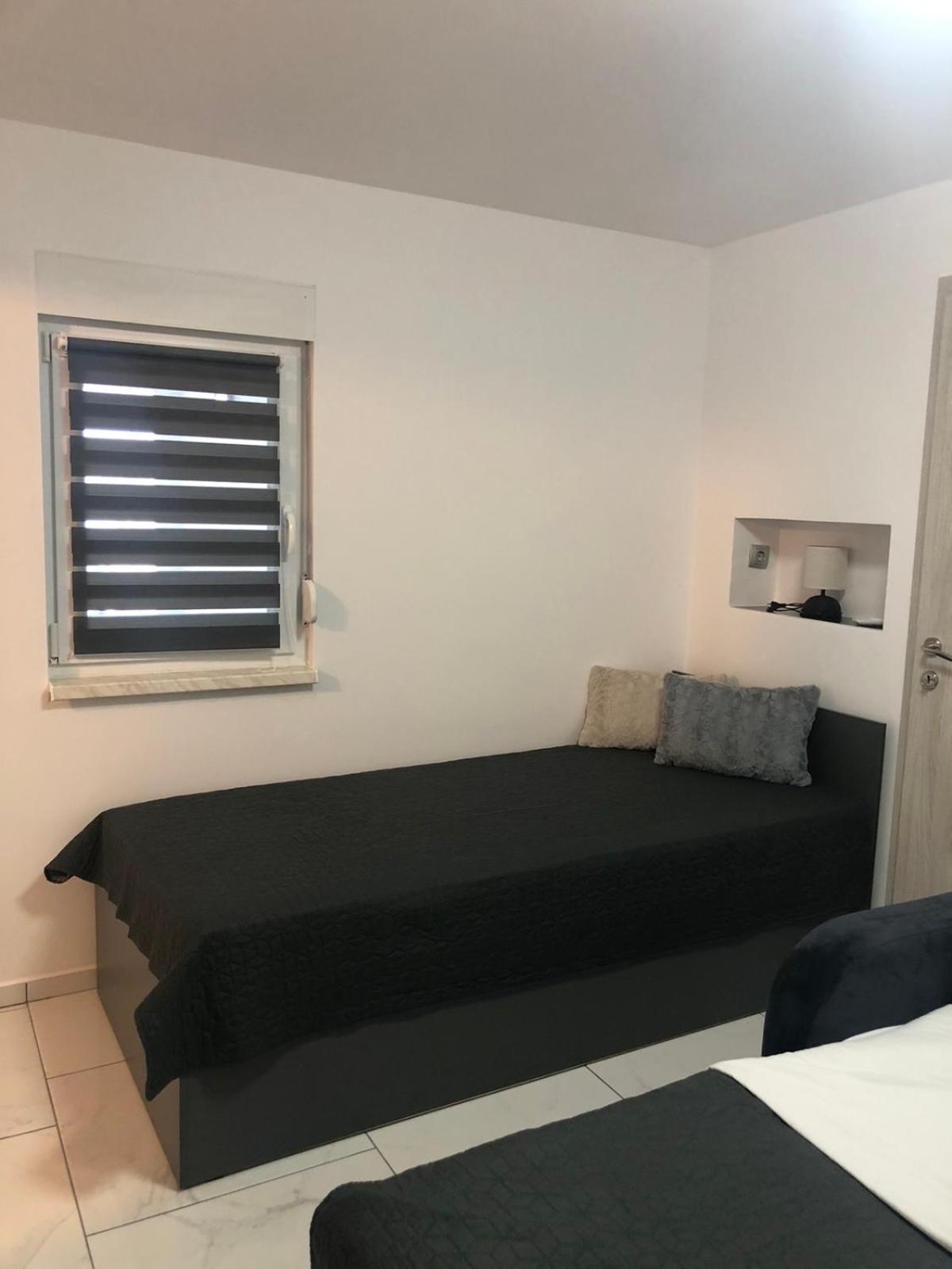 Apartma Smit Vir Exteriér fotografie